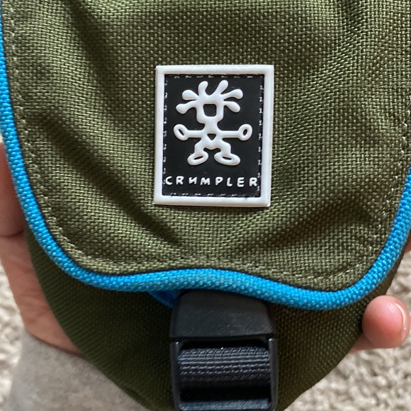 Crumpler camera case - Picture 3 of 4